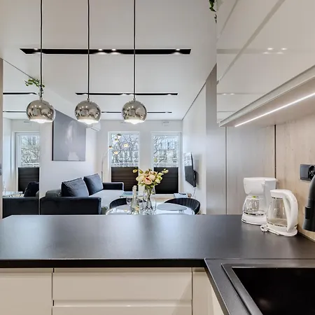 Apartment Milo - Plac Jana Pawla Ii Centrum