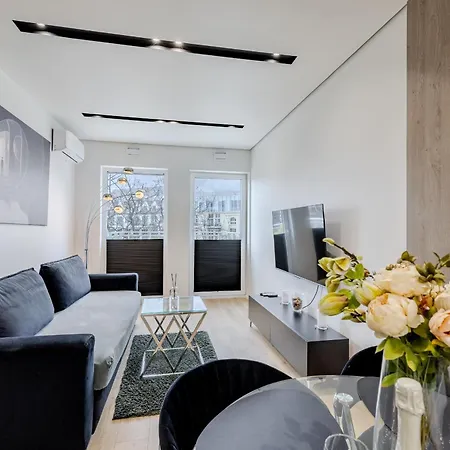 Milo - Plac Jana Pawla Ii Centrum Apartment