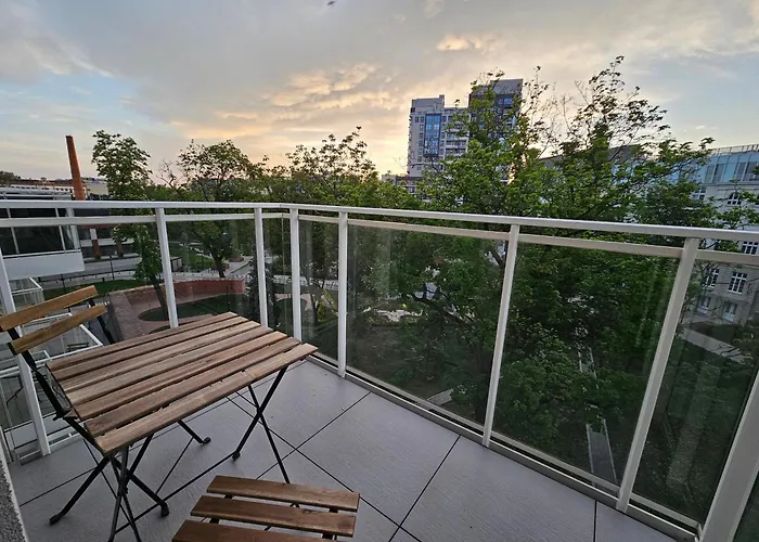 Milo - Plac Jana Pawla Ii Centrum * Wroclaw