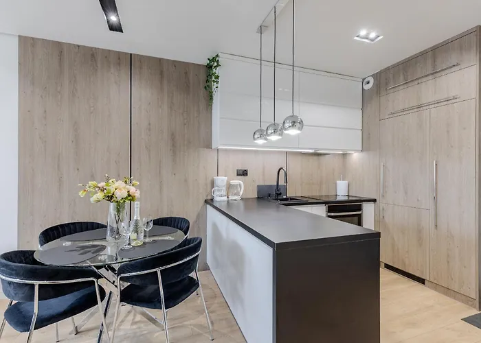 Milo - Plac Jana Pawla Ii Centrum * Wroclaw