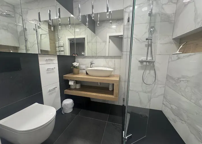 Milo - Plac Jana Pawla Ii Centrum * Wroclaw